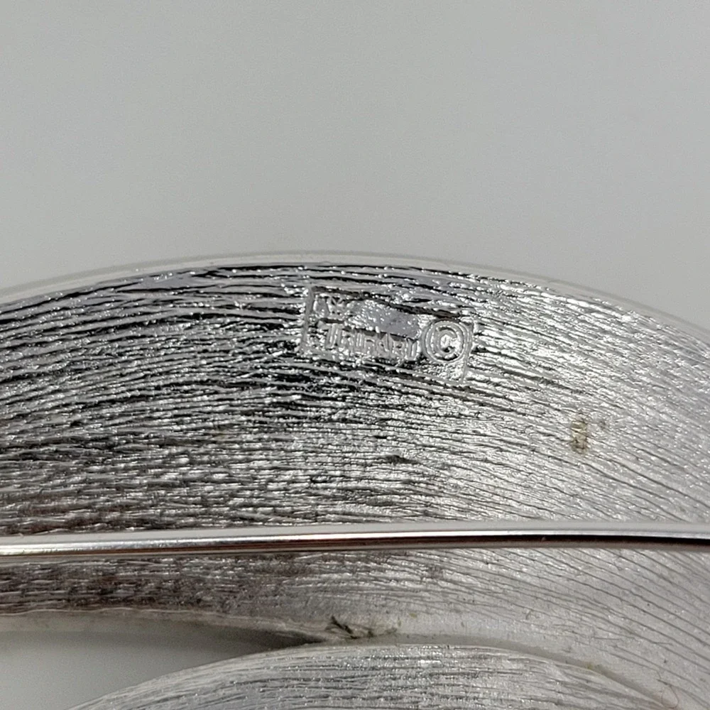 Vintage Crown Trifari Silver Tone Crescent Moon‎ Brooch Pin